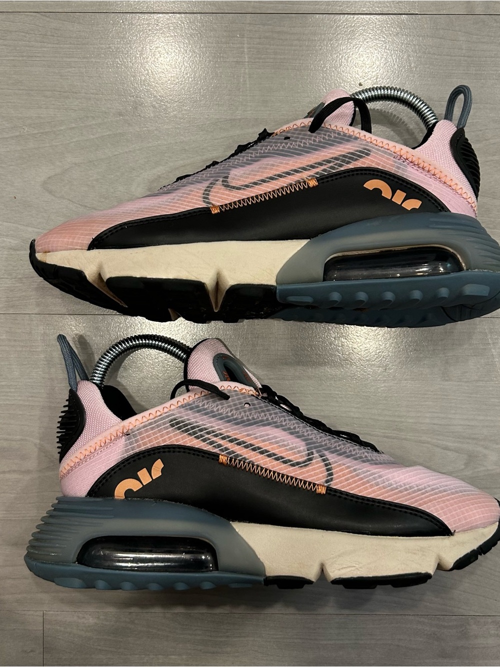 Nike Air Max 2090 Light Arctic Pink Lace Up Shoes Sneakers Womens Size 7.5